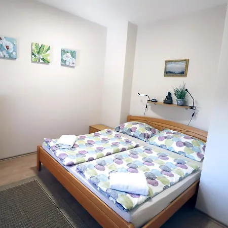 Galerius Golden Apartment