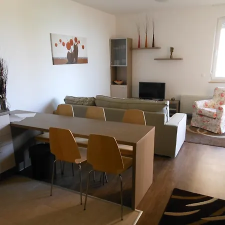 Galerius Golden Apartment *